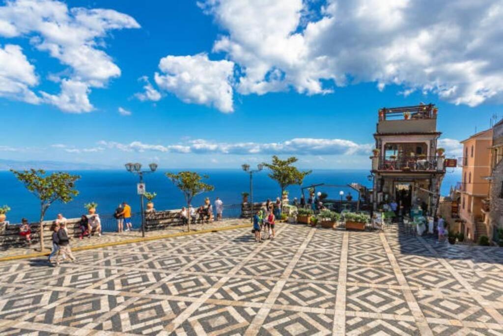 La Chicca Sicily Holiday House Castelmola Bagian luar foto