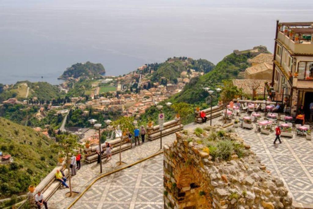 La Chicca Sicily Holiday House Castelmola Bagian luar foto