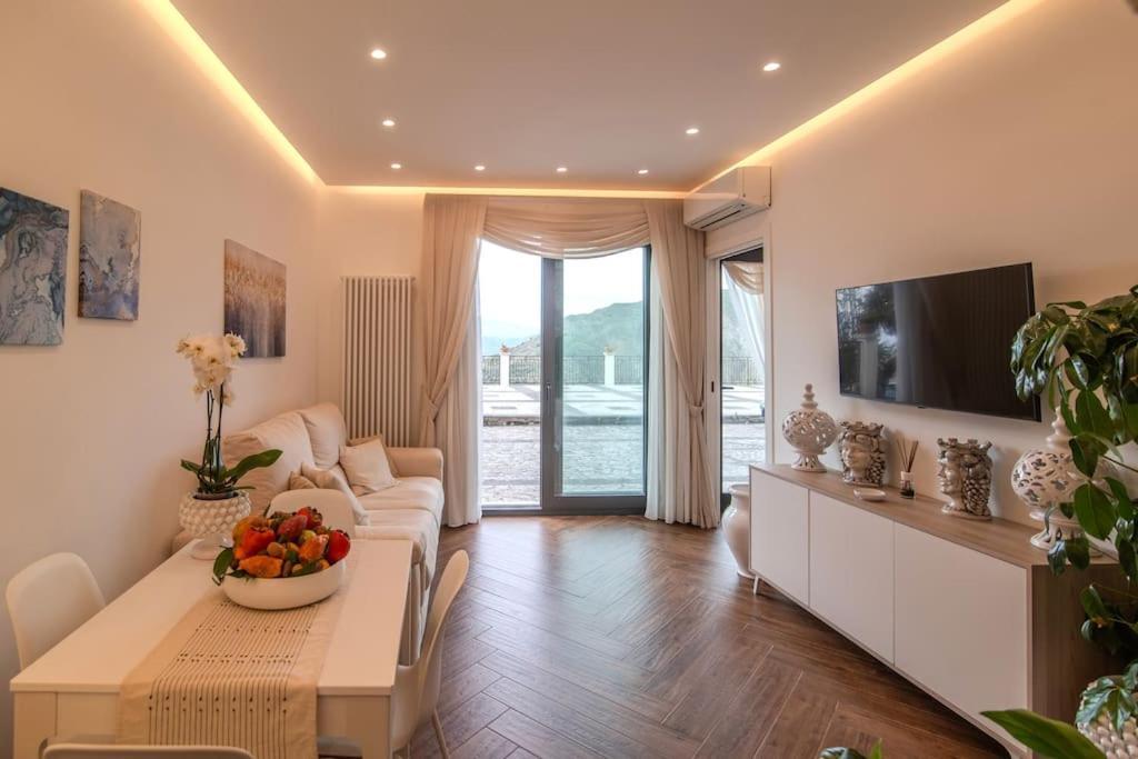 La Chicca Sicily Holiday House Castelmola Bagian luar foto