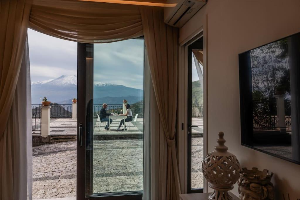 La Chicca Sicily Holiday House Castelmola Bagian luar foto