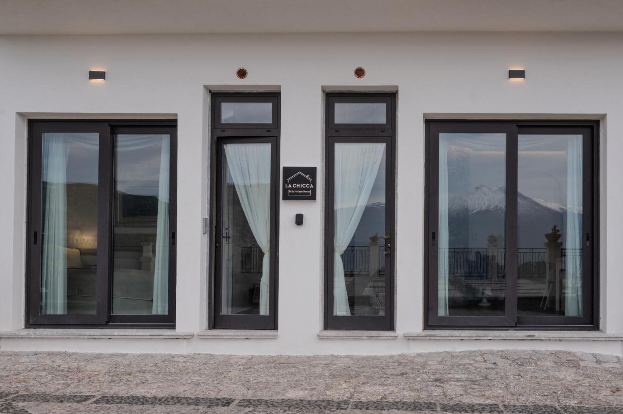La Chicca Sicily Holiday House Castelmola Bagian luar foto