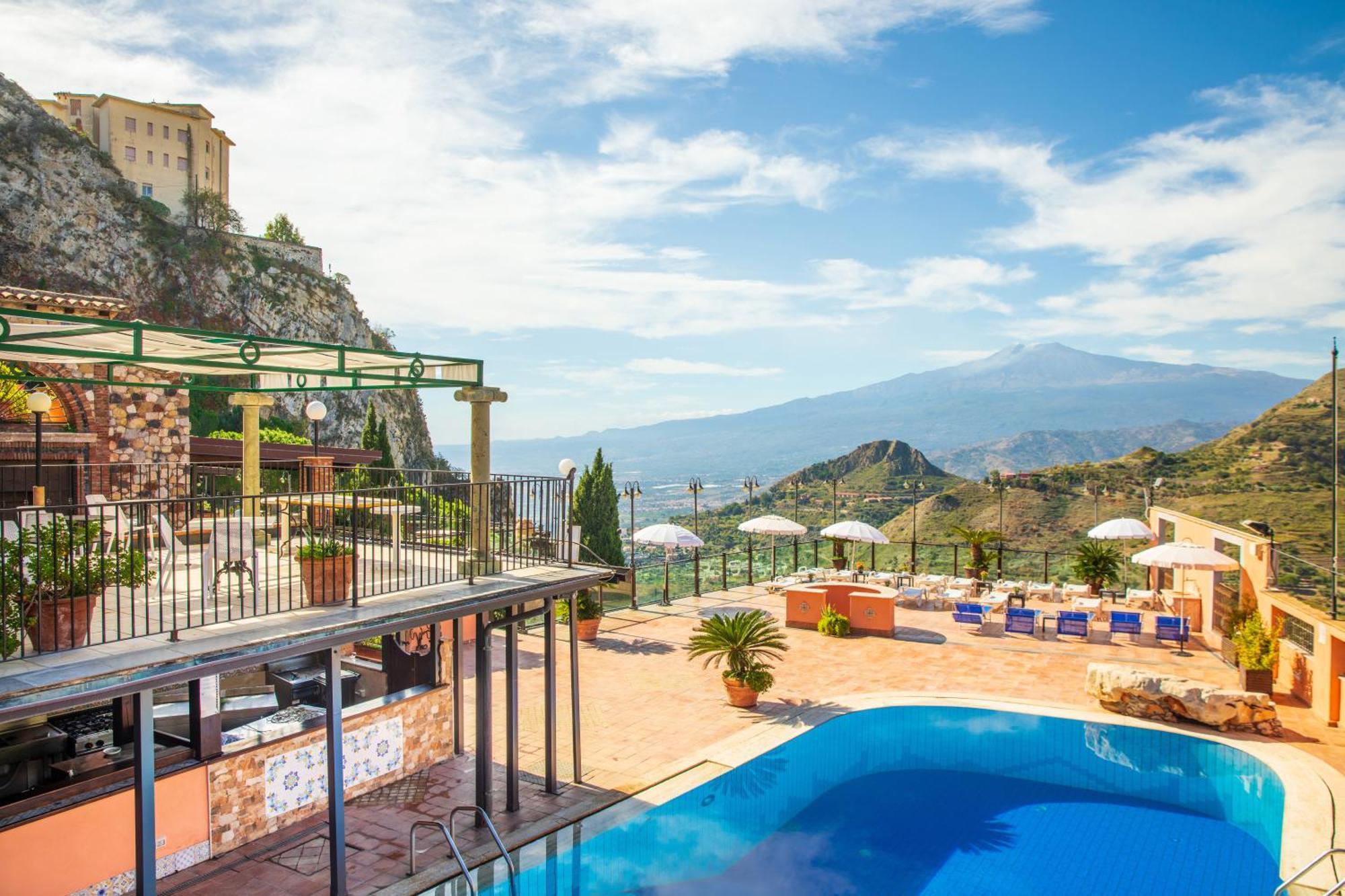 La Chicca Sicily Holiday House Castelmola Bagian luar foto